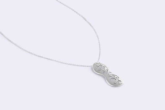 Nature Collection: Maple Leaf Pendant Necklace