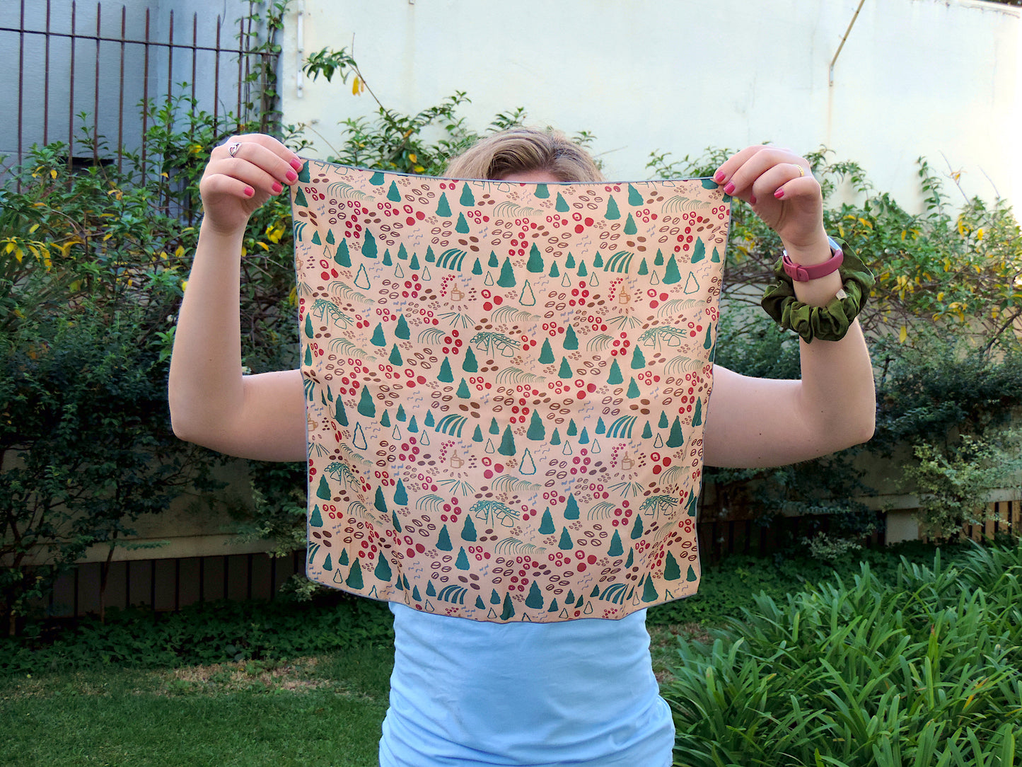 Scarf (Small) – BEIGE & LIGHT BROWN COFFEE LOVE